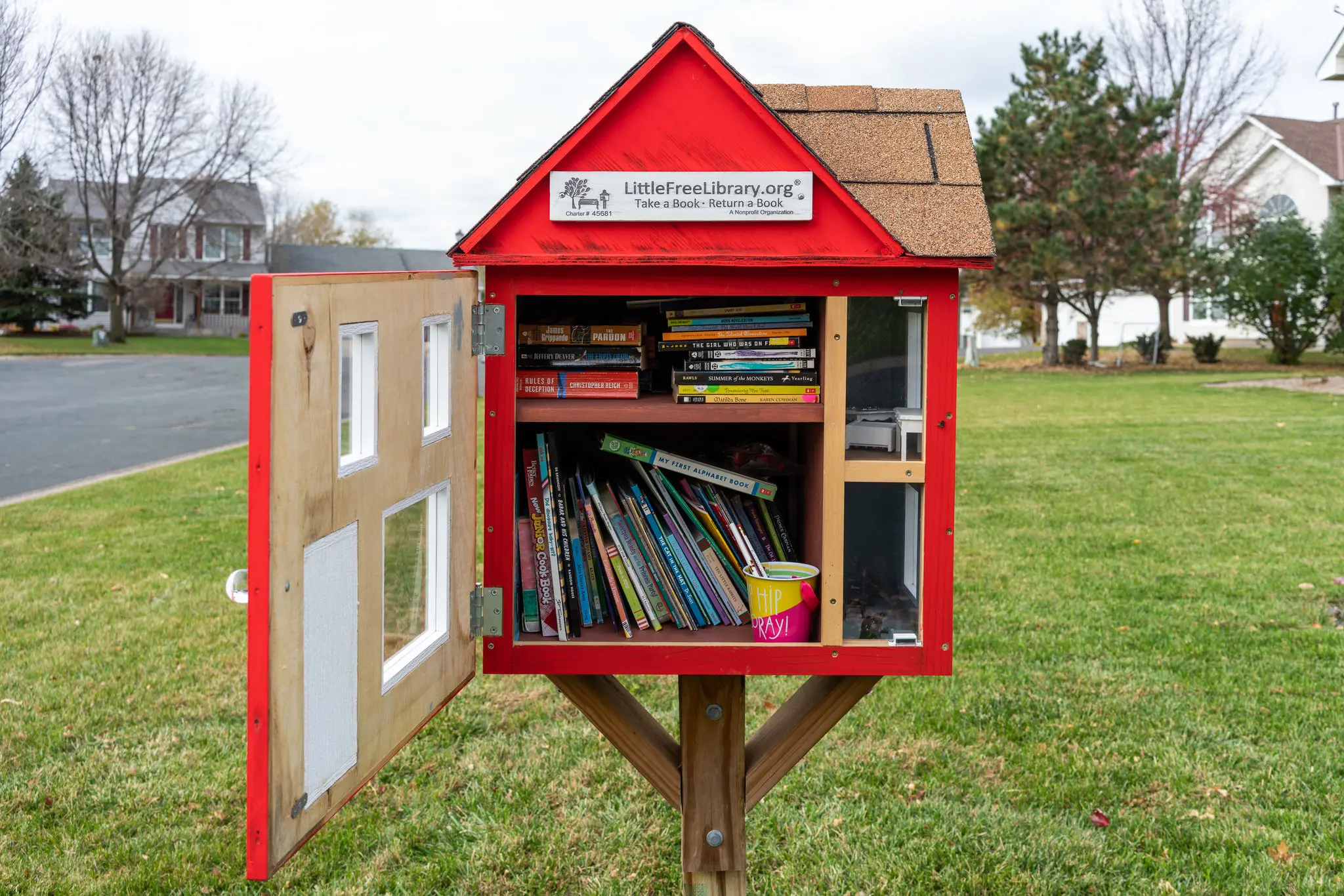 Unbound Book Festival Fundraiser to Benefit Little Free Libraries